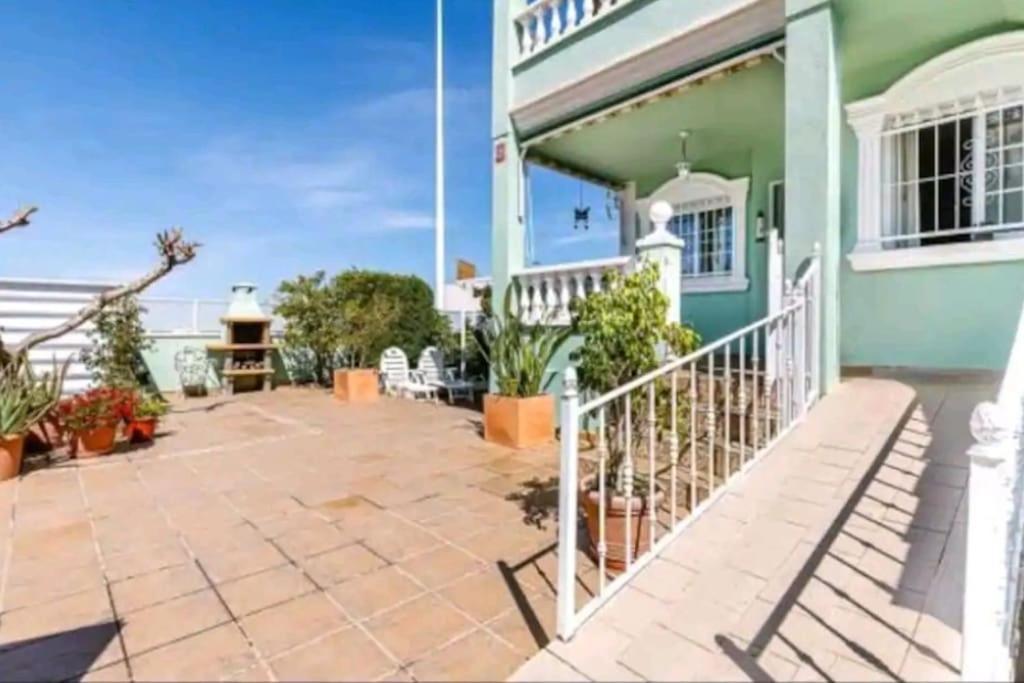 Bungalow Adaptado, Terraza Muy Grande Y Soleada. غران ألاكانت المظهر الخارجي الصورة