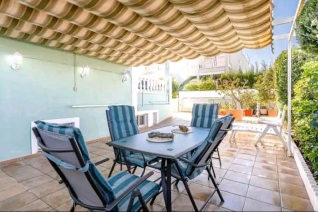Bungalow Adaptado, Terraza Muy Grande Y Soleada. غران ألاكانت المظهر الخارجي الصورة